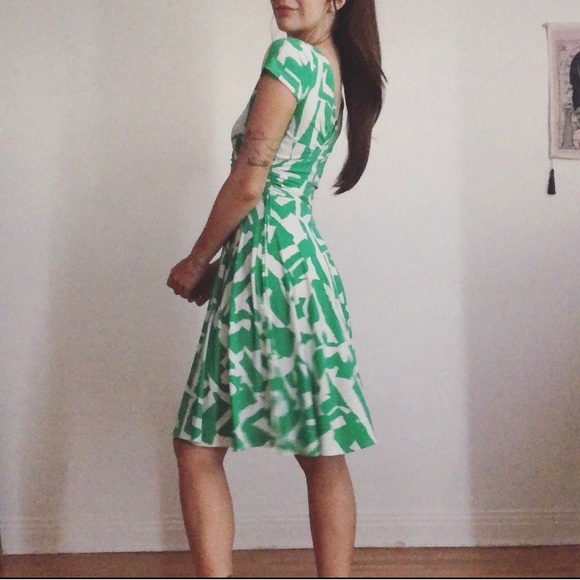 Green and white midi summer dress - Picture 3 of 5